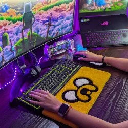 Fluffy Keyboard Rug AT
